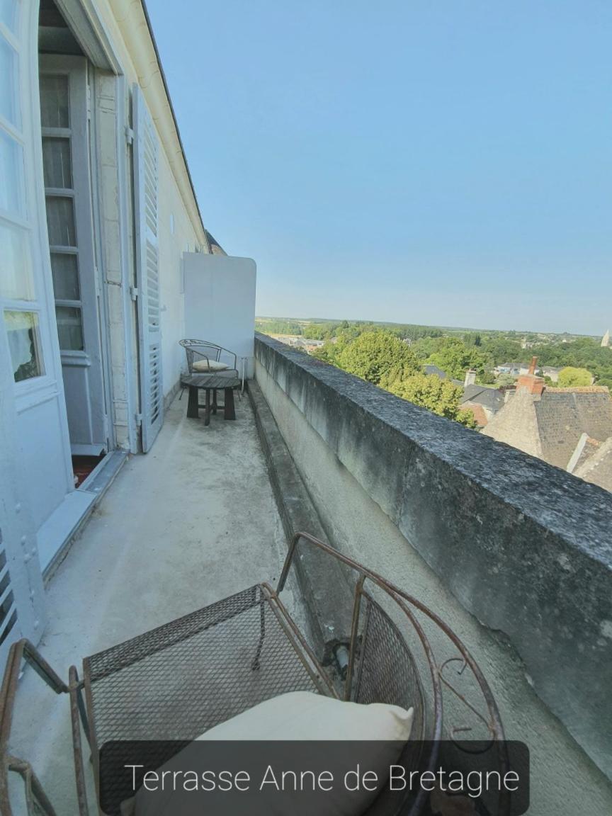 Le Presbytere De La Cite Royale De Лош Номер фото